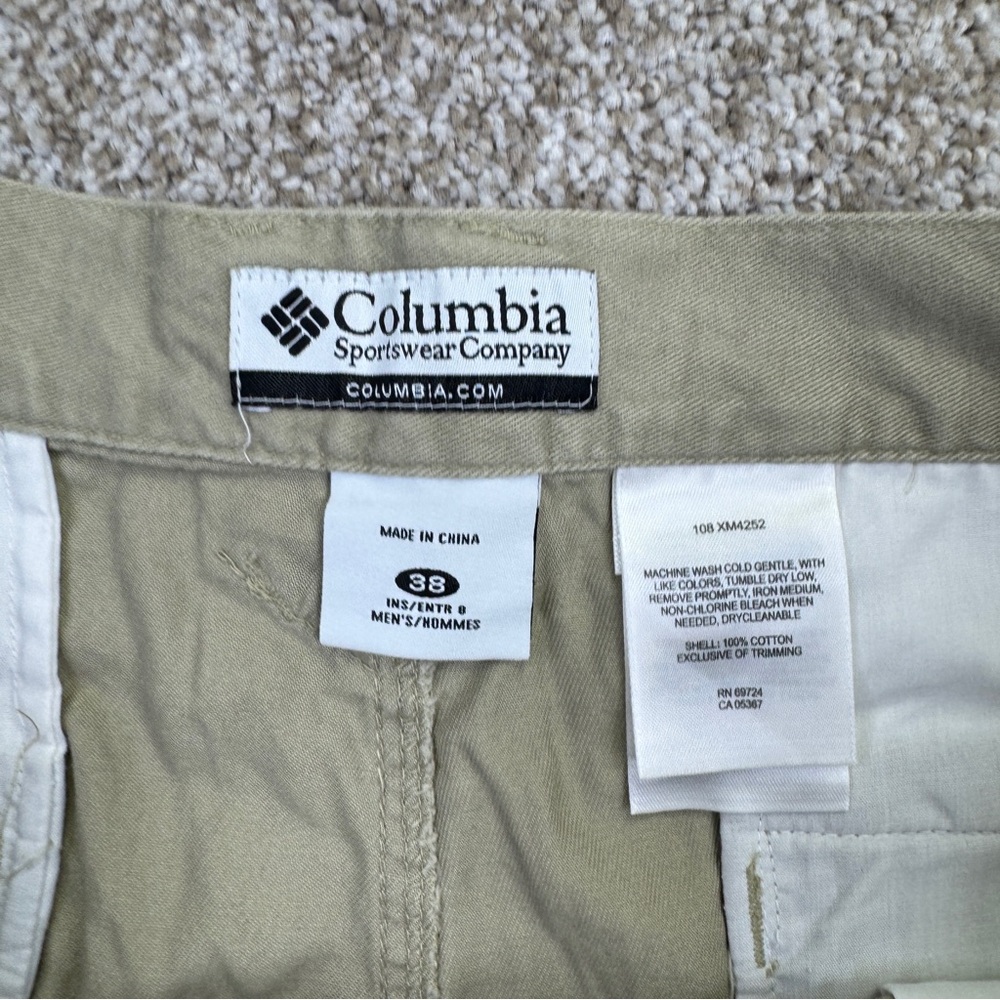NEW Columbia Elkhorn II Khaki Utility Cargo Shorts Mens size 38 Beige Flat Front - Picture 13 of 15